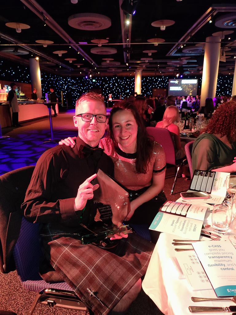 Roci Toribio (@rocitoribio) on Twitter photo Meet the Scottish Pharmacist of the year 2024: Stewart McNair🌟🌟🌟
#scottishpharmaward
#pharmacy
<a href="/NHSLothianPharm/">NHS Lothian Pharmacy</a> <a href="/NHS_Lothian/">NHS Lothian</a> #primarycare
#bestpharmacist Meet the Scottish Pharmacist of the year 2024: Stewart McNair🌟🌟🌟
#scottishpharmaward
#pharmacy
<a href="/NHSLothianPharm/">NHS Lothian Pharmacy</a> <a href="/NHS_Lothian/">NHS Lothian</a> #primarycare
#bestpharmacist