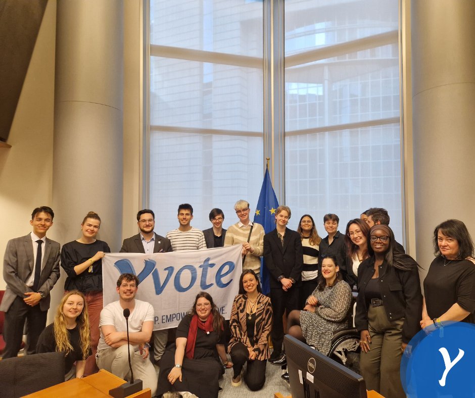 YVoteEU's tweet photo. We took Y Vote to the European Parliament! 🤩 🇪🇺 Last week, we joined the kick-off event of the European Youth Week, by @EU_Commission, where we delivered a Human Library event, and the LevelUp! event organised by the @Youth_Forum.

Read more here 👉 https://t.co/kjcUkQeSSO https://t.co/mh7GSheRey