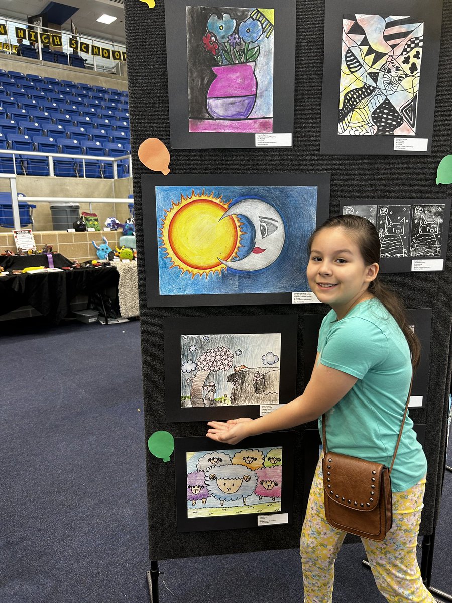 NISDEllison's tweet photo. NISD Fine Arts Fest was a blast! Thank you to all the Ellison Families who came out, we appreciate your support. #BusyBees #TogetherWeSwarm #BeeCreative @NISD_FineArts https://t.co/OT6cyvk1Q8
