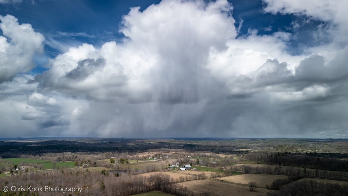 Graupel making machines moving across Northumberland County this afternoon.

#onstorm #onwx #ShareYourWeather #ShareCanGeo
@stormhour @weathernetwork @CP24