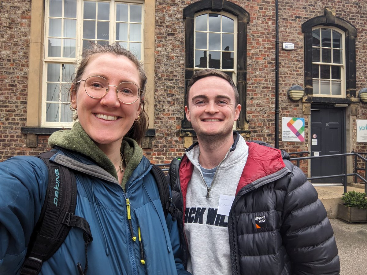 Great day in York with <a href="/NorthEastACPIN/">North East ACPIN Hub</a> for the Ataxia study day! Plenty of discussion on the journey back to North Wales!
Diolch👏🏻