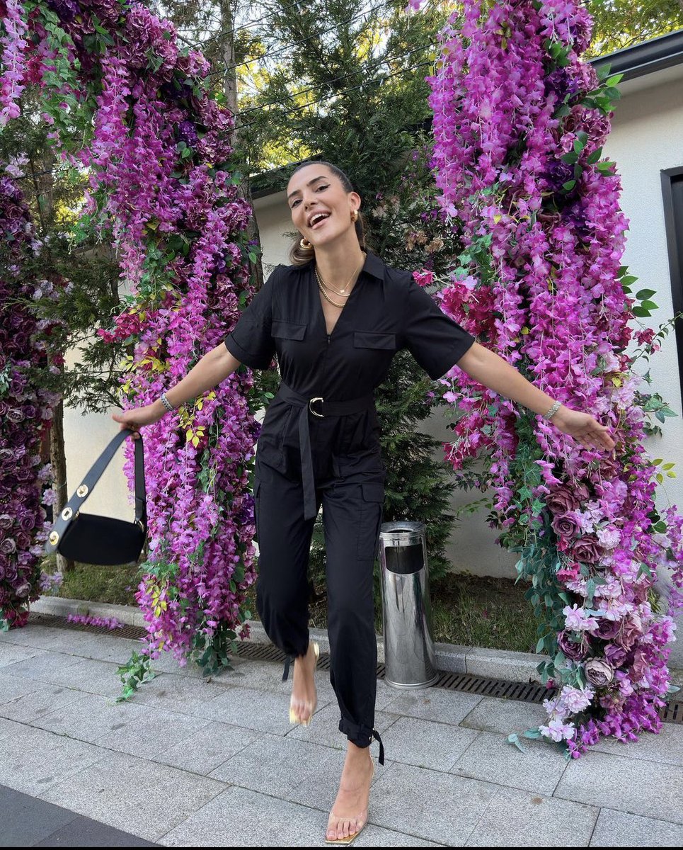 Efsanesin be kızım 💙🍃 hasta olmana rağmen 3\2 yaptın sen bir markasın inş hızın daha artar sap sağlam olursun sakatlığın geçer 💚🌸