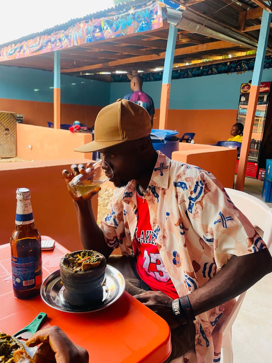 Respect2SHOT's tweet photo. If you sabi enjoy and you nor sabi endure you go thief 🍻 https://t.co/Vlgq2M902G