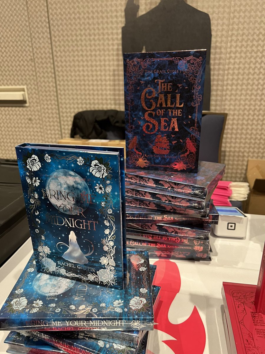 Some of my favorite covers I’ve seen today at Readers Take Denver! Super excited to attend a bunch of panels this afternoon !! #readerstakedenver #WritingCommunity #readerstakedenver2024