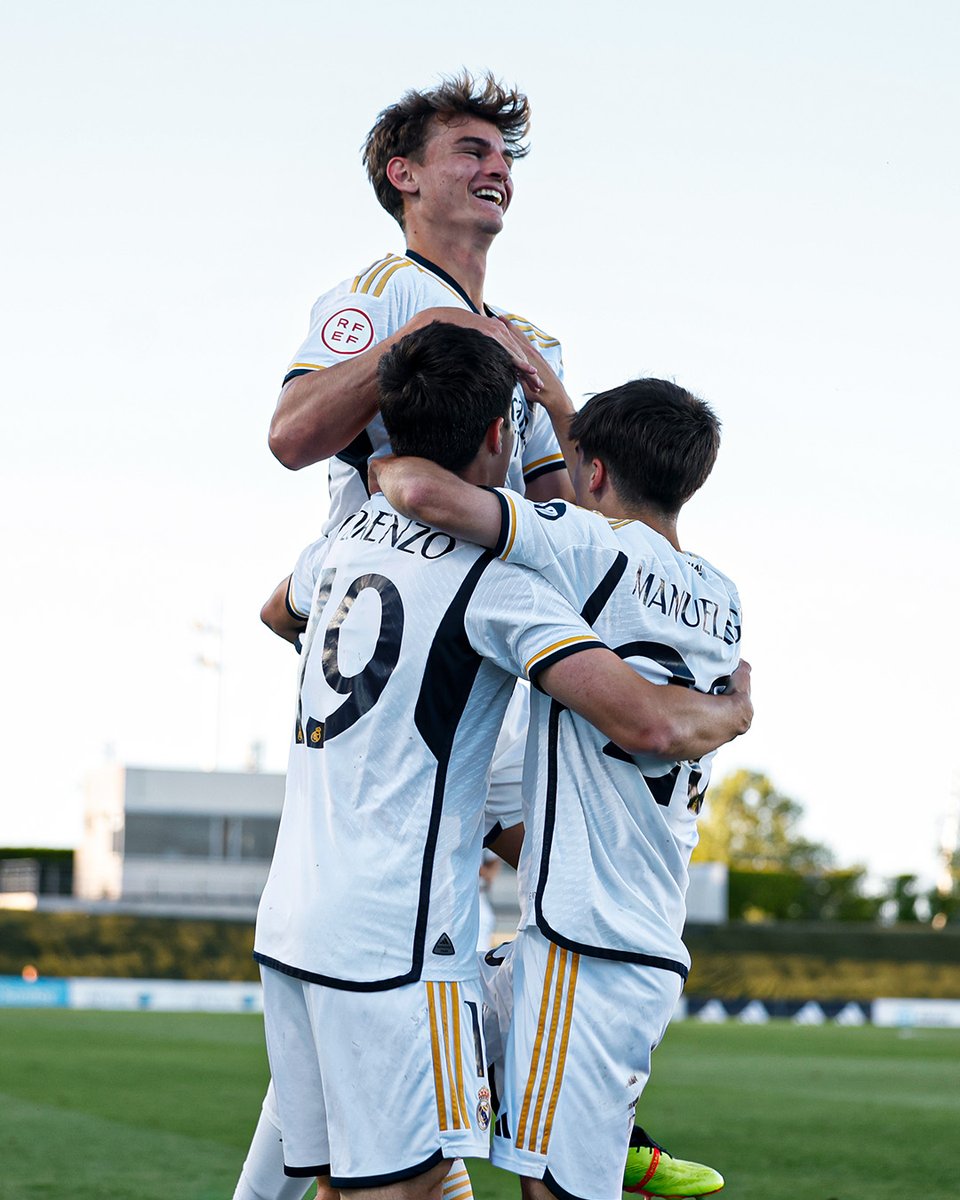 🏁 #RMCastilla 3-1 @CD_Alcoyano ⚽ 14’ Lorenzo ⚽ 58’ Nico Paz ⚽ 72’ Selma ⚽ 90’+1' Aparicio #LaFábrica