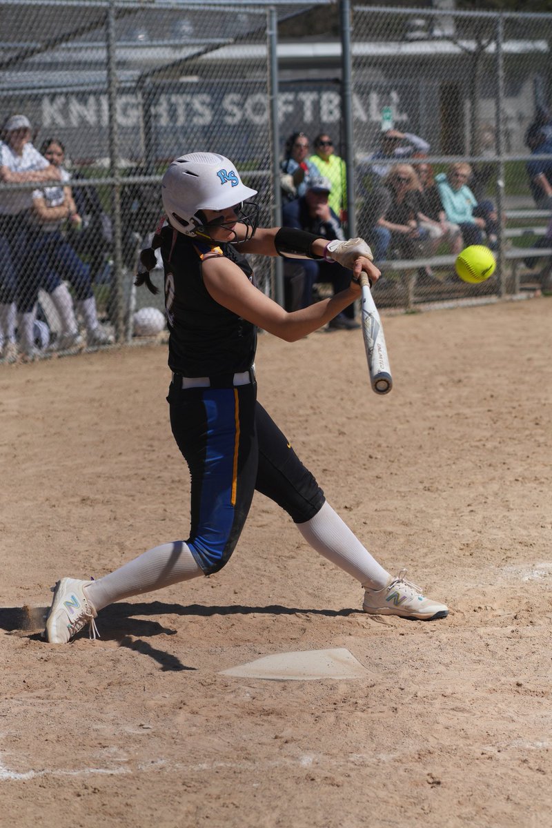 ACC_Fastpitch's tweet photo. ACC 9, Trinity 7
Lohrey 3/4 HR, 2B, 3 RBI
Delgado 3/4 2B 1 R 1 RBI
Vaghy 2/4 1R 1 RBI
Miller W (7-1) 6 Inn, 2 R 5 Ks
@RickArmstrong28 @jwelge96 https://t.co/3E0qal5j0j