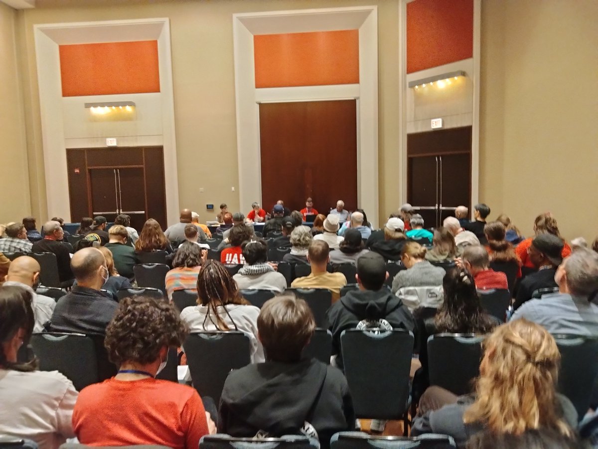 Packed room at #LaborNotes2024 panel about the UAW, Walter Reuther, New Directions and @UAWD_Reform Featuring @ToniGilpin @NelsonLichtens1 @motormikeman @NutsNBolts1937 and @chuang_3