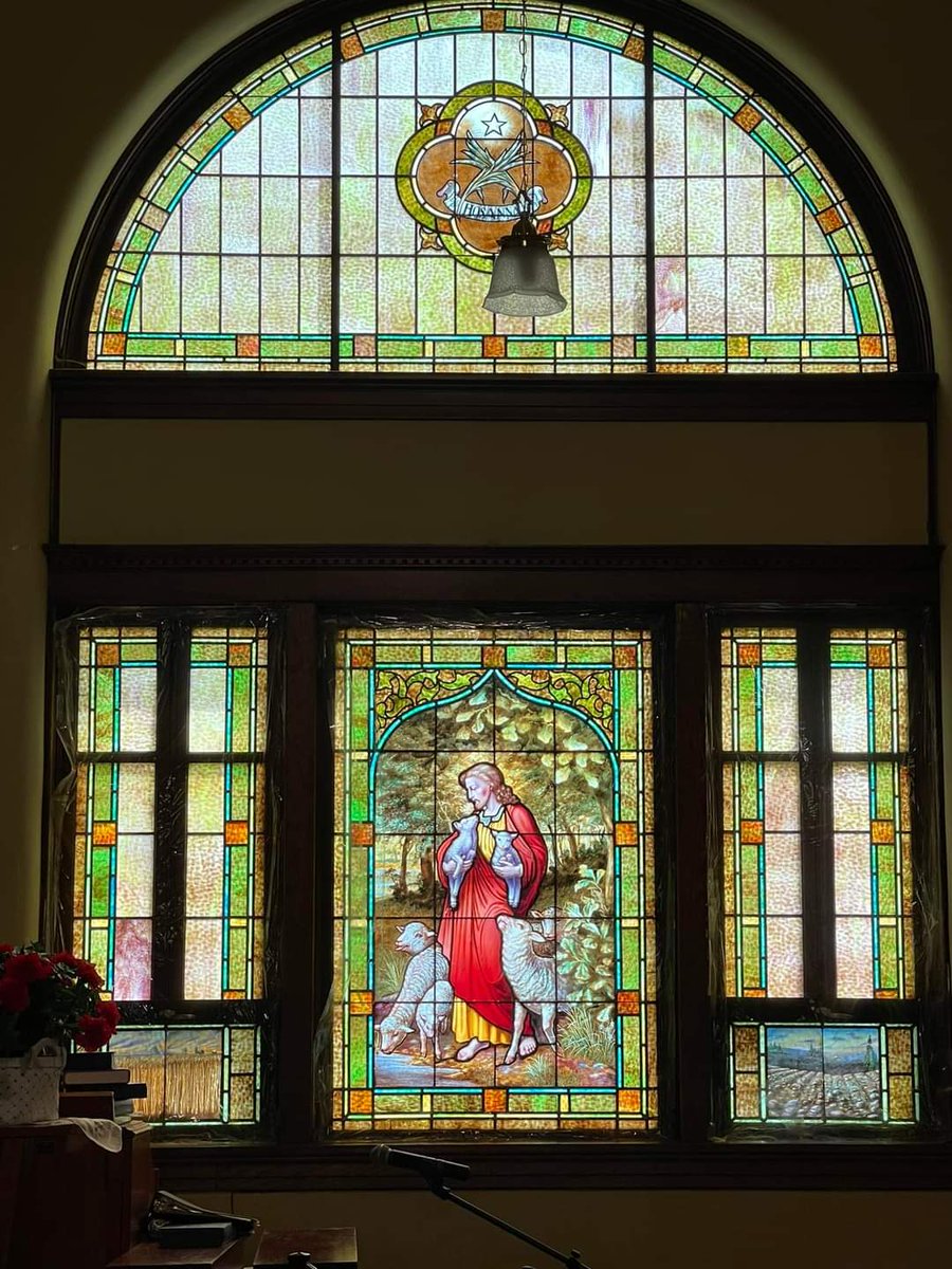 Westminster Presbyterian #DevilsLake #NorthDakota stained glass in the sanctuary. 
#stainedglassSaturday 
#Presbyterian #pcusa #stainedglass #Stainedglassart