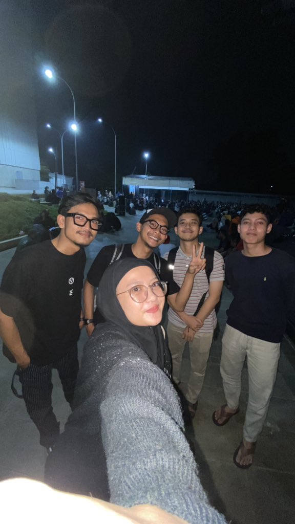 sayaimanaaa's tweet photo. Punteun, jamaah #KenduriCinta cabang Tasik numpang lewat👀🙏🏻

@kenduricinta @KCApril https://t.co/UosjvuhwrB