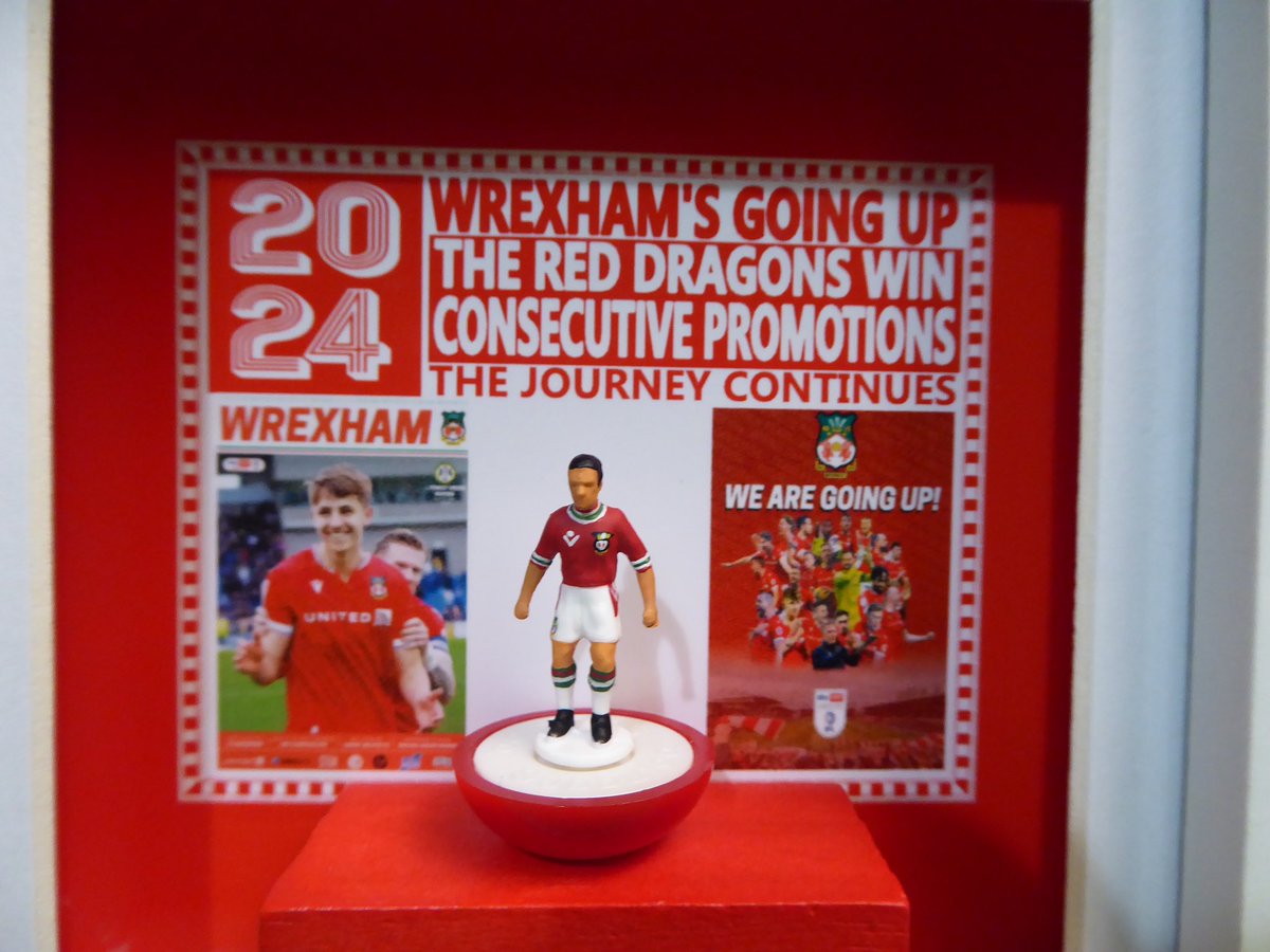 3 new players requested for my Wrexham FC promotion frame.  Which player would you choose? 
DM @helcol123subbu1 to order,  @wrexhamfcfans @WSTtweets @thedragonschat @dragonheartshow @legendswrexham @78spirit @Andy_Wrex @m_griffiths92 #wrexham #WxmAFC #WelcomeToWrexham @Erineyy