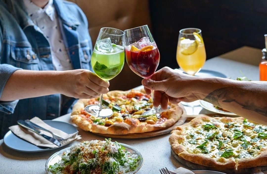 Looking for the perfect place in the neighbourhood to gather with friends and families for delicious food & drink? Our new neighbour, Bufala serves fresh, scratch-made pizzas in the Napolitana style along with Italian-inspired small plates and desserts. 📸 IG: bufalayvr