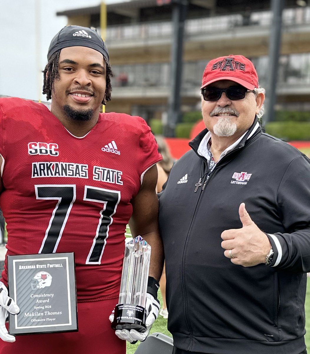 Breaking news: Makilan Thomas has been named the Arkansas State Football Gary Withrow Award (Offensive Lineman of the Year) for the 2023 season! @AStateFB @lrtigerfootball