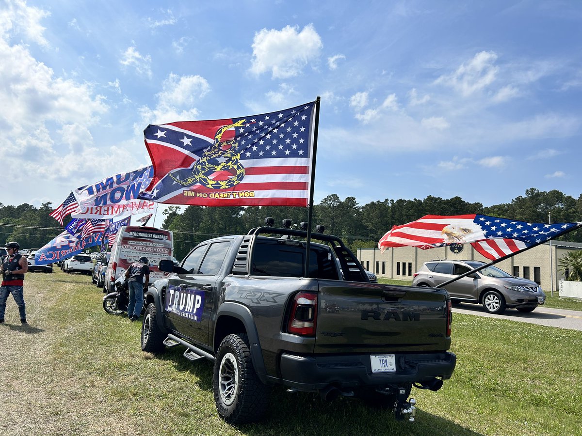 Back in North Carolina for this evening’s Trump rally.