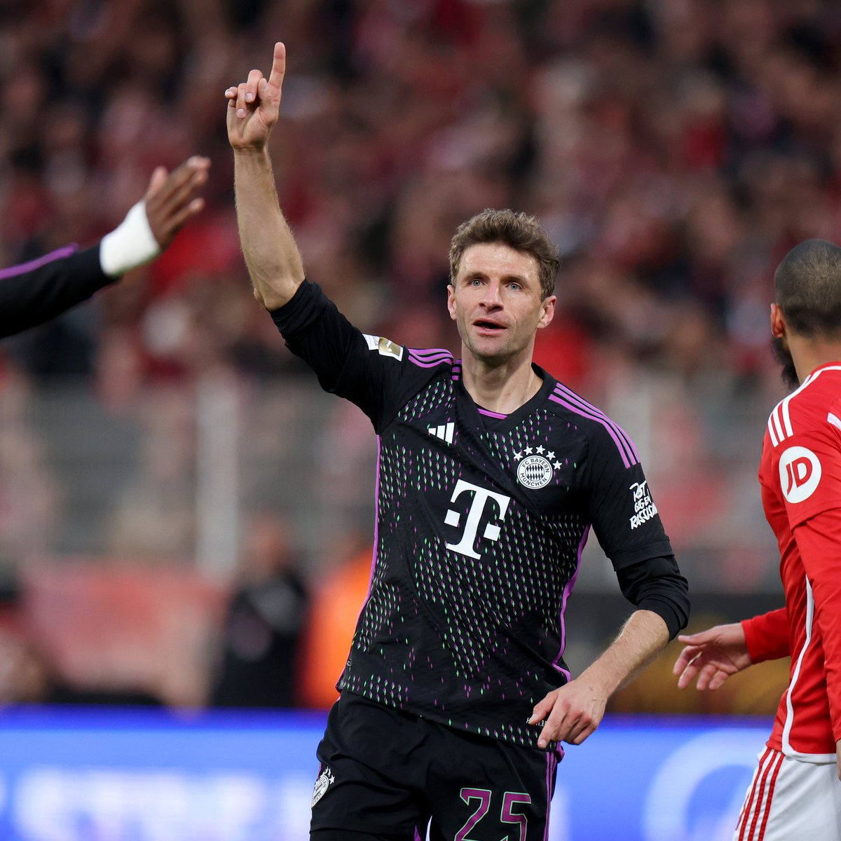 Yes! Doppelpack and 5:1 win in Berlin ⚽️⚽️ #esmuellert #FCBayern