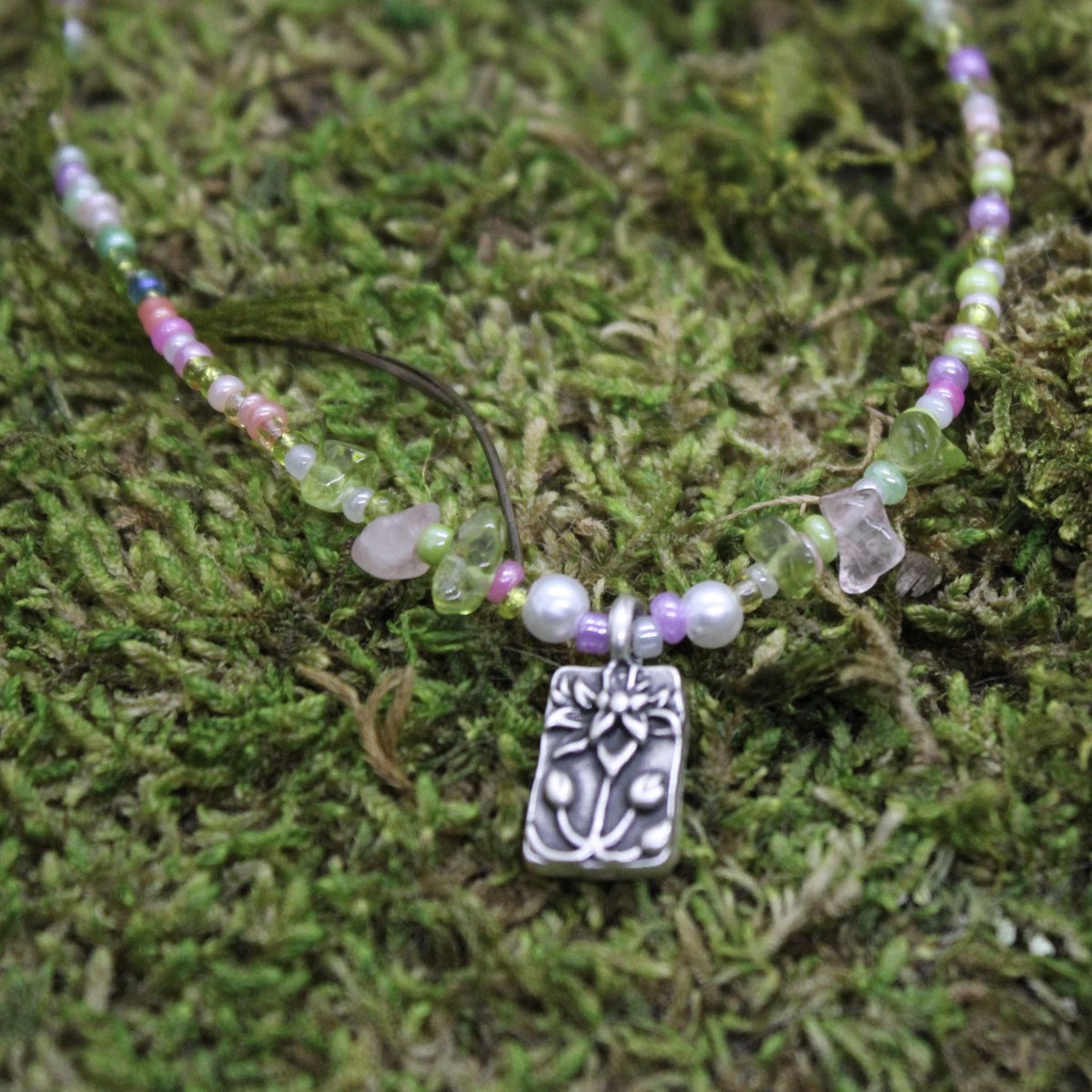 ccomposuree's tweet photo. new necklaces up on my depop now :3
https://t.co/siOKsfy5Ps https://t.co/dTX0aSQWi5