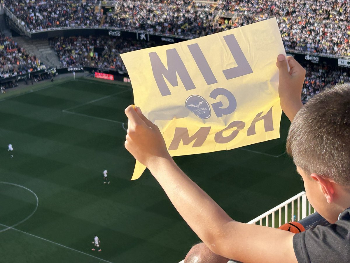 Иско до сих пор маг на футбольном поле #ValenciaBetis