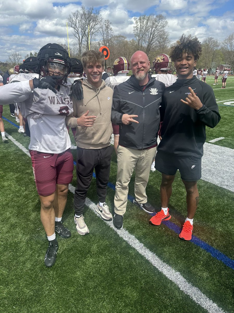 8DenverScott81's tweet photo. Was great to get on campus at Walsh University with my brothers @m4uricew &amp; @cortcampbel. Thankful to have been invited and had great conversation with @CoachMatea. @Coach_Parrella @CoachKriegs @LW_Football. https://t.co/56sgylASI9