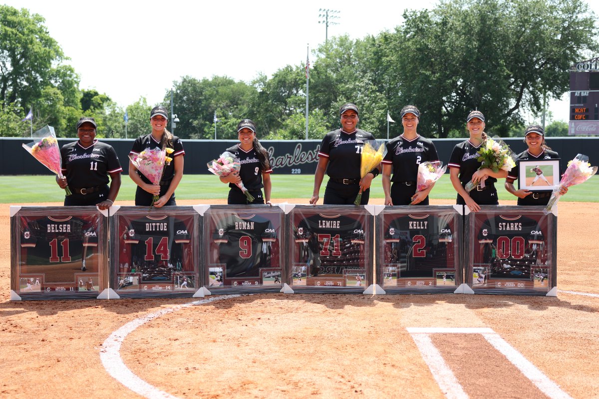 Thank You Seniors ❤️

#TheCollege 🌴🥎