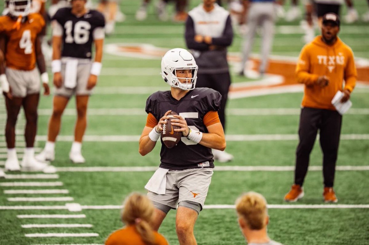 KeeganDAnderson's tweet photo. Game winner #spinggame
@TreyOwensQB @TexasLonghorns https://t.co/iXVYw73YF6