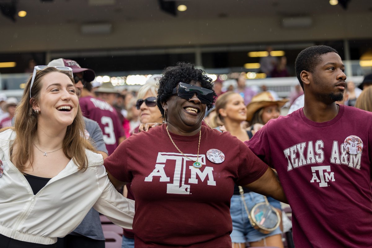 It's great to see the Maroon & White back in Kyle Field! 👍 See you on August 31st, Aggies! #BTHONotreDame