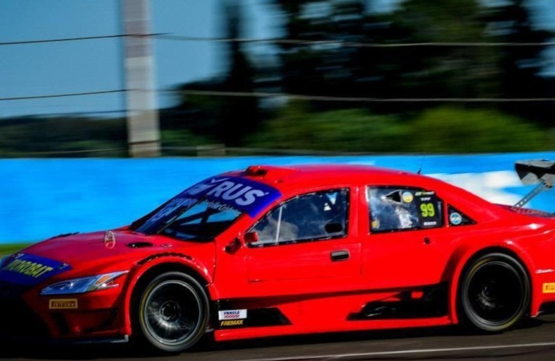 @Matias_Capurro es el ganador de la carrera Sprint del TRV6 en Paraná 🥇