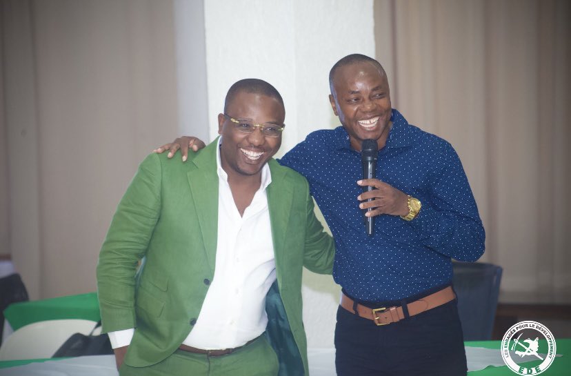 LivertEmmanuel's tweet photo. Félicitations à @claudejoseph03 et @SenateurMoise pour leur engagement envers Haïti malgré leurs différences.💚

#UnitéDansLaDiversité 🇭🇹 https://t.co/NVLXYtJ5jc