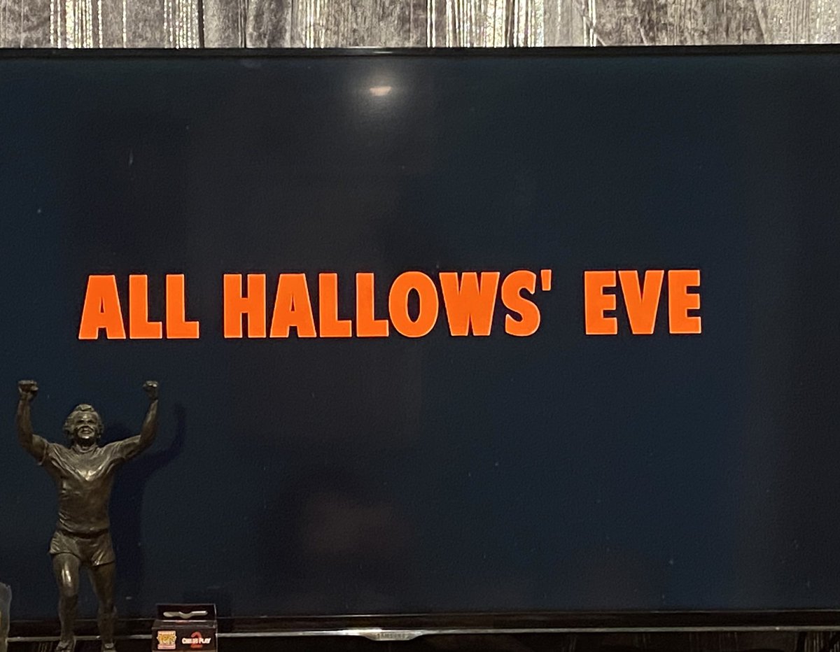 Been debating on if Terrifier and Art the Clown would  just be an over-hyped gore fest so we will see