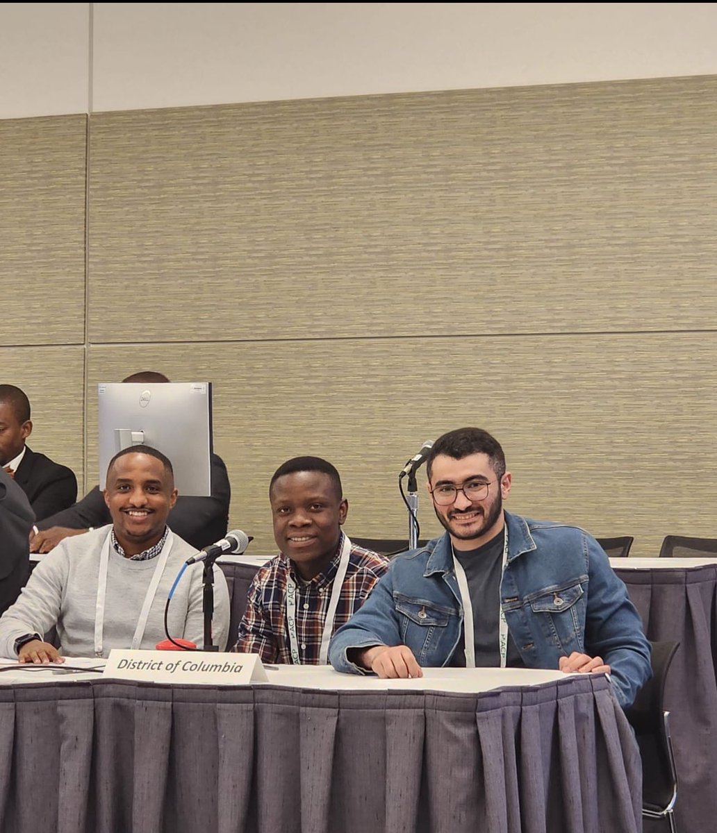 Girma_M_Ayele's tweet photo. We are honored to have represented @HowardU and @ACP_DCchapter at the national @ACPIMPhysicians Doctors Dilemma competition. Making it to the semi-final rounds was a great achievement, and we're determined to come back even stronger next time! ๐ช
@DrQuinnCapers4 @tefera_rediet https://t.co/tqODB41NDU