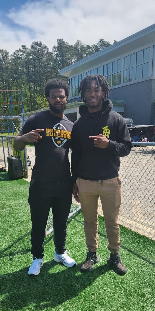 Thanks @rw_deuce2 for a great tour and Amazing conversation with @CoachK_Jackson @bowiestatefb can’t wait to be back on campus. #BITEDOWN 

@CoachP_eterson @FlintHillFball @ProcessExposure 
#SparkTheFlint🔥
