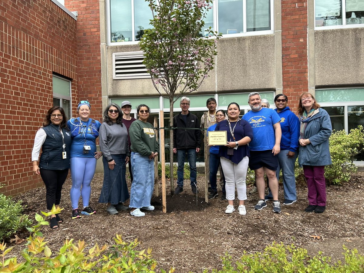 principal_aps's tweet photo. What a beautiful day to plant a tree in loving memory of our dearest Jackie Garcia, RIP, who devoted over two decades to helping Randolph families @RandolphStars @RandolphPta @APSVirginia @dulceAPS @AP_Randolph https://t.co/wDgMqIhWd8