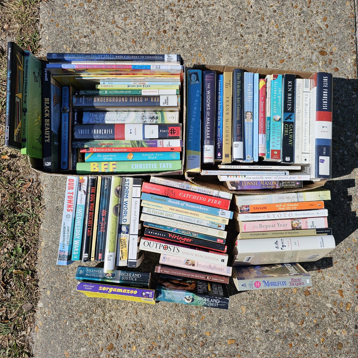 Took a trip out to the @jaxlibrary Beaches branch to shop their book sale. Look out for these books hitting a Historic Springfield #littlefreelibrary sometime this week.