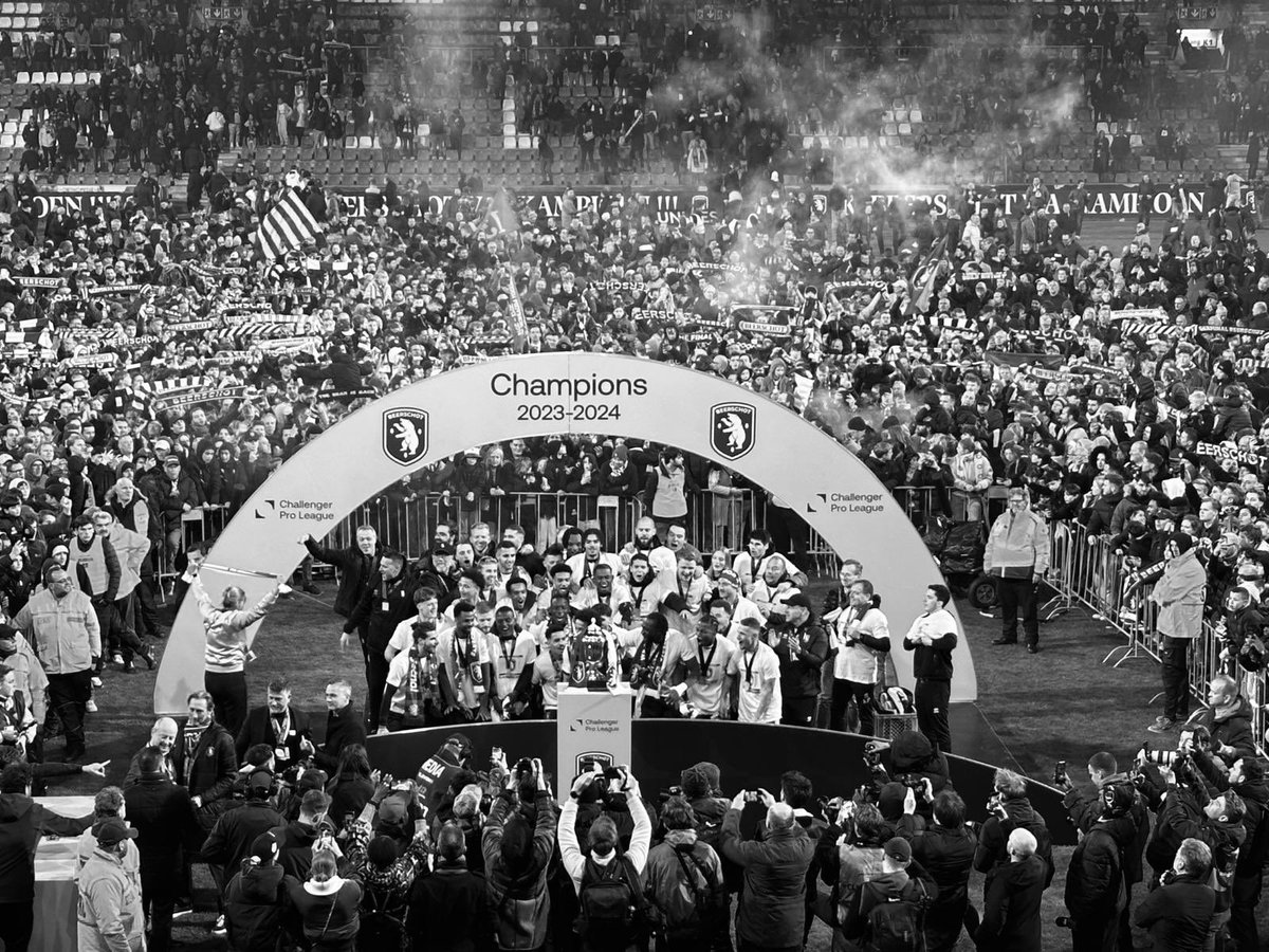Beerschot Kampioen! 

Een fantastische prestatie van de spelers, staf, directie en zeker ook onze supporters. 
Samen zijn we als 1 team boven onszelf uitgestegen. 

Weinigen hadden dit verwacht maar,  

“We are Beerschot &amp; we do what we want“ 

TROTS 💜
