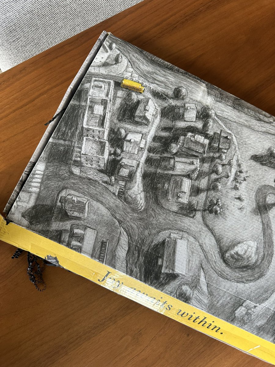 shannonmmiller's tweet image. A very special #bookdelivery arrived today from my friend @lorenlong 🚌

I couldn’t wait to open the box and find Loren’s beautiful new book, The Yellow Bus. I love following the story of the Yellow Bus through many changes, while finding joy, sorrow, and amusement in the