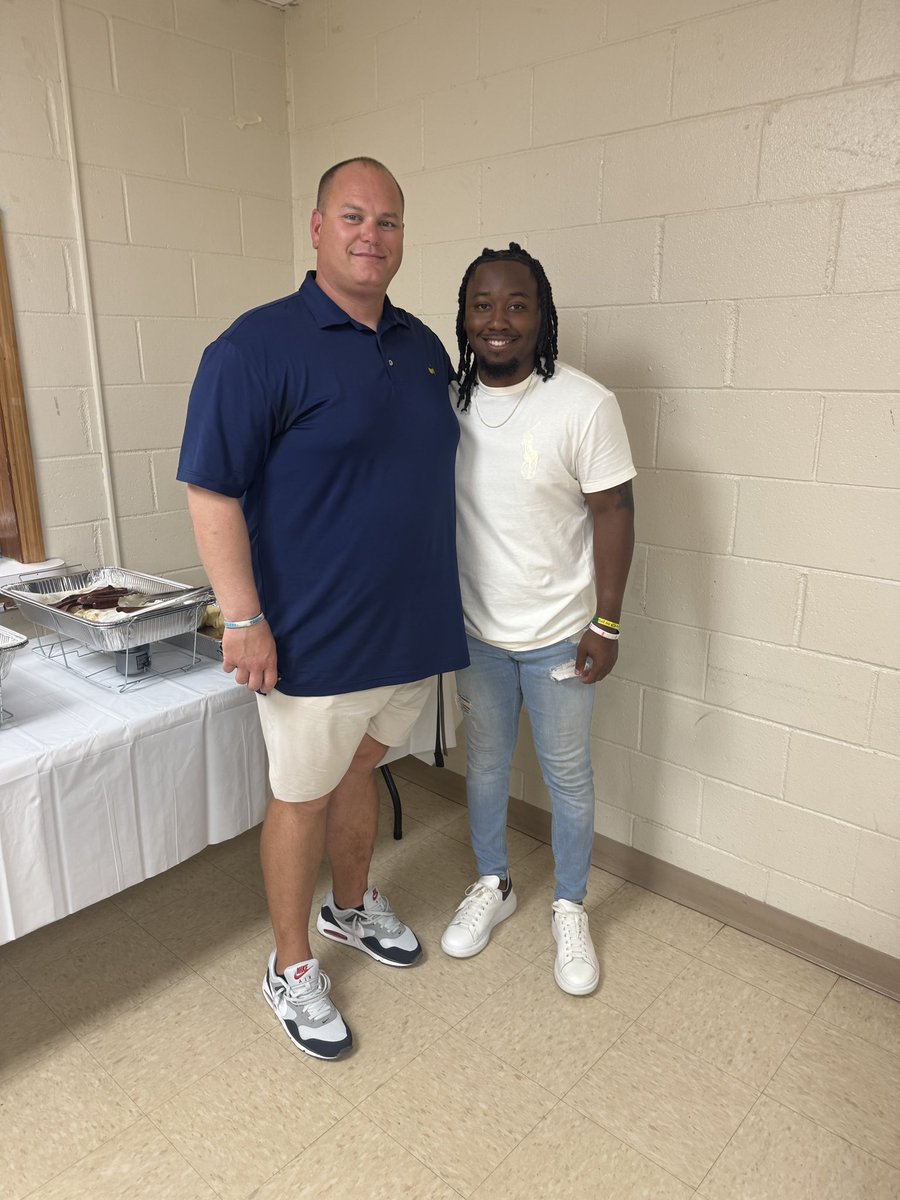 JCrocker68's tweet photo. Good time at my guy @JordanHiller5 baby shower. Relationships go beyond the field and graduation. Love you buddy!! https://t.co/e0sHefQuHl