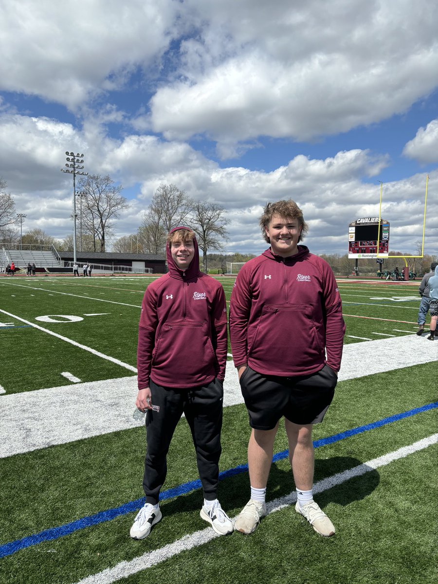 Had an awesome time at @WalshUFootball with teammate @Will_sweeney25 ! Thank you @MikeParis83 for having me. @CoachWells1 @Coach_Atwater @CoachRavkin @CoachHogya @CoachCMilner @morgan_rerko