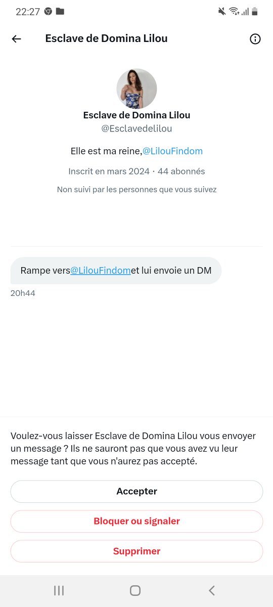 QcDeesse's tweet photo. Si un de mes soumis fait ça un jour je le renie à vie. C'est honteux. https://t.co/1FiX5Hsa4D