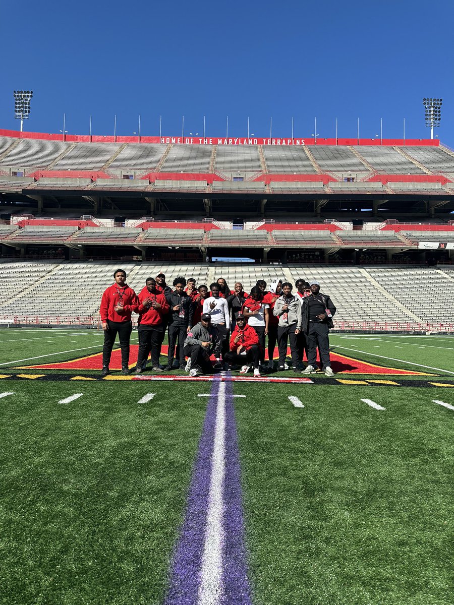 Big shoutout to <a href="/Coach_Butera/">Luke Butera</a> <a href="/TerpsFootball/">Maryland Football</a> for bring us out today looking forward to visiting again for the prospect camp! #GoTerps