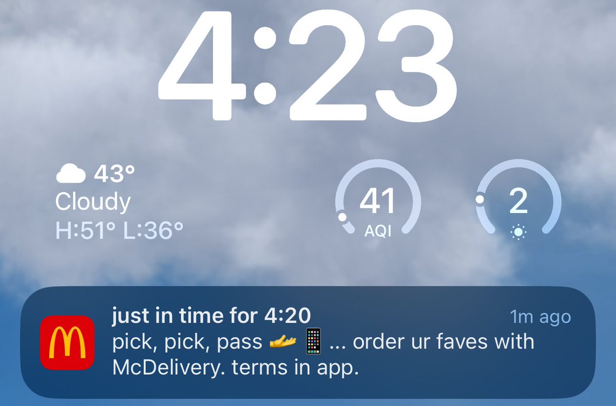 CacsTech's tweet image. You’re definitely not in time; you’re late,@McDonalds #420day 💨 💨