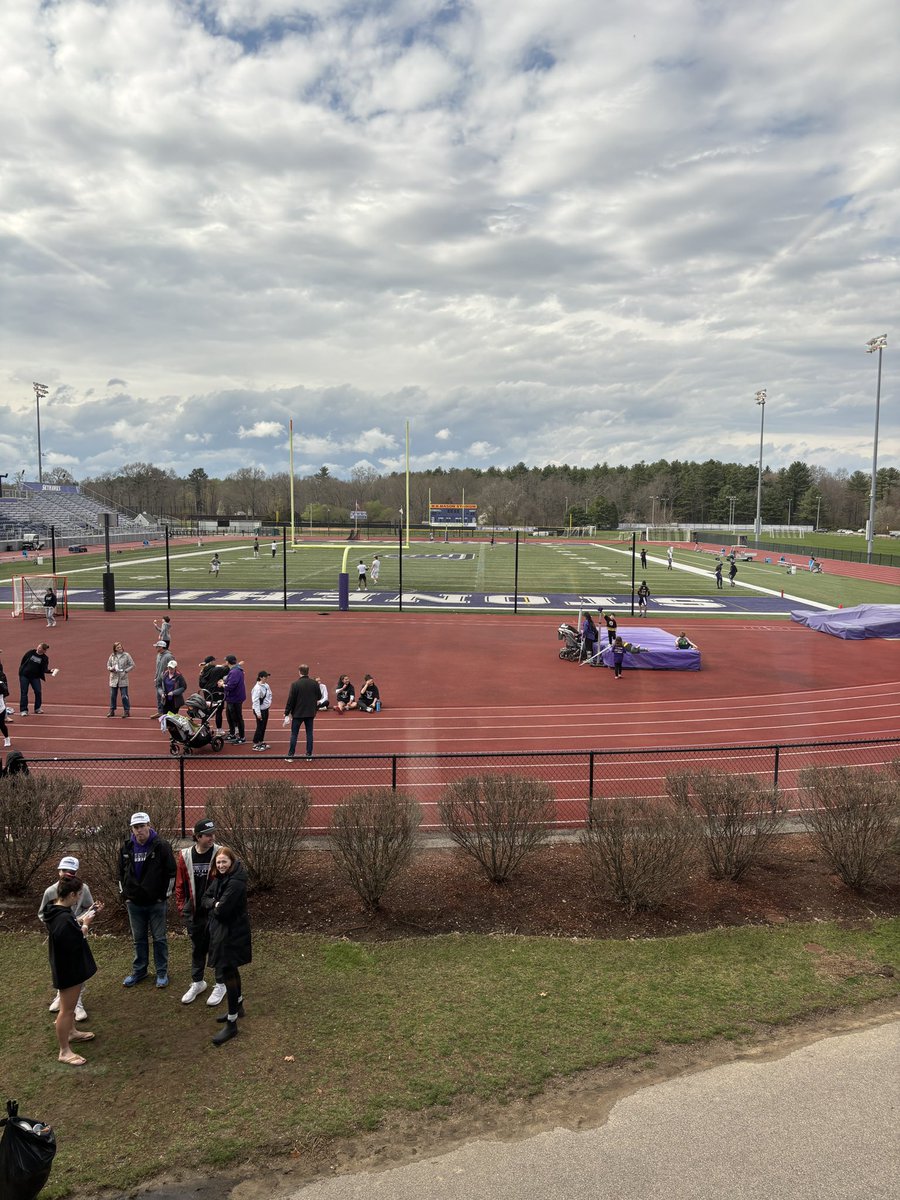Thank you @Coach_KJones and @StonehillFB for your time today had a great time hope to be back soon @CC6_FBRecruits @XBHSFootball