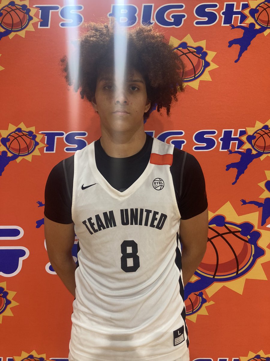 BIG SH🏀TS tweet media