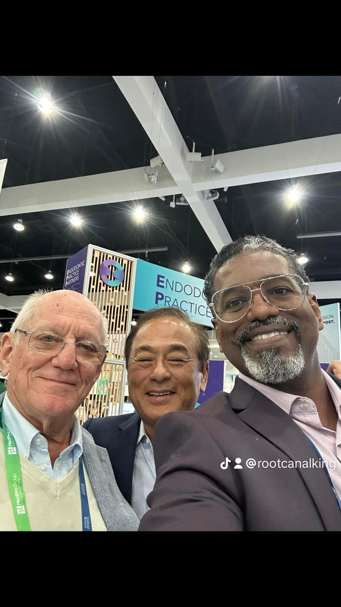 DrRicoShort's tweet photo. In great company with these 2 global giants in endo. I learn so much from these gentlemen.
Dr. Arnaldo Castellucci - Florence, Italy.
Dr. Syngcup Kim - Penn Dental School
#endodontickeysandcases #AAE2024 #therootcanalspecialisttothestars #DrRicoShort #DrCastellucci #DrKim https://t.co/H029jL7O1b