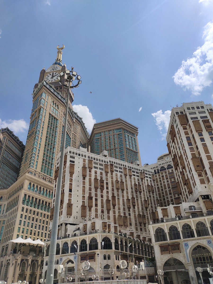 sha_jeee's tweet photo. Alhamdulillah in Makkah ❤️ https://t.co/TkM56sEk6f