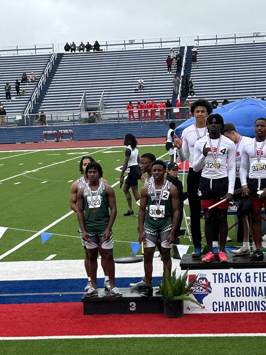 Boling Boys 4x1 finishes 3rd at regionals Chard Hayes in tough weather conditions places 2nd in 100 meters and advances to state. Really proud of the season the boys had. 3rd fastest 4x1 in region 3 is an accomplishment