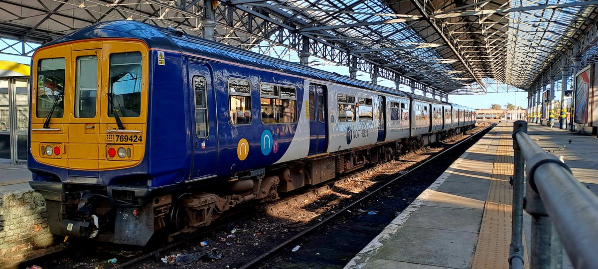 Today's  #potd features the only unit I've had all day @northernassist #flex769424 waits to depart from Southport for Stalybridge. A whole166 miles with this today 

@PaulMBigland
@cheggs1978 @chris_railway @Clinnick1 @railexpress @RailwayMagazine @ukrailadventure @TrainsBilly