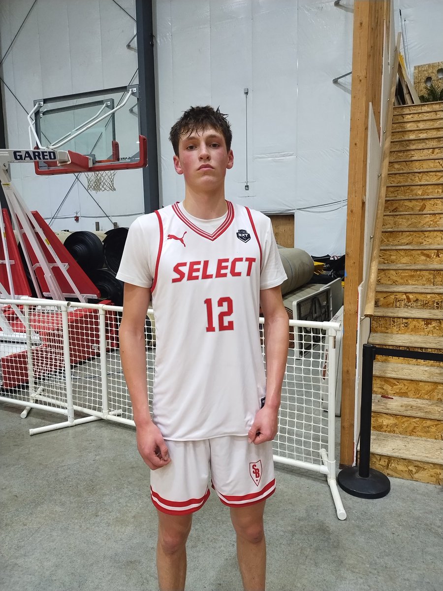 Oh Asher Williams has had himself A WEEKEND. shooting crazy efficient overall and from deep AND with the 🐰🐰?? Manoman....

<a href="/NxtProHoops/">NXTPRO Hoops</a>