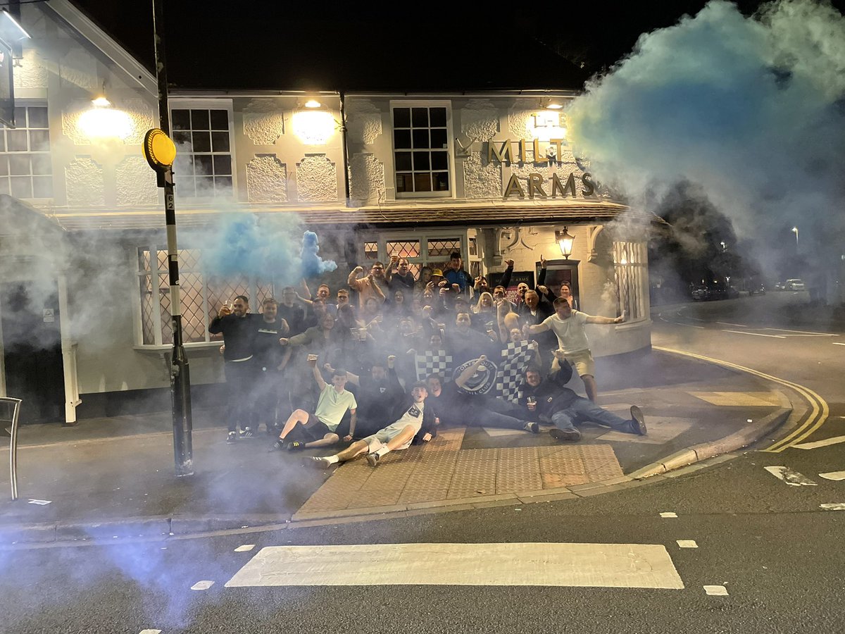 Up the Milton Arms Blues 🔵