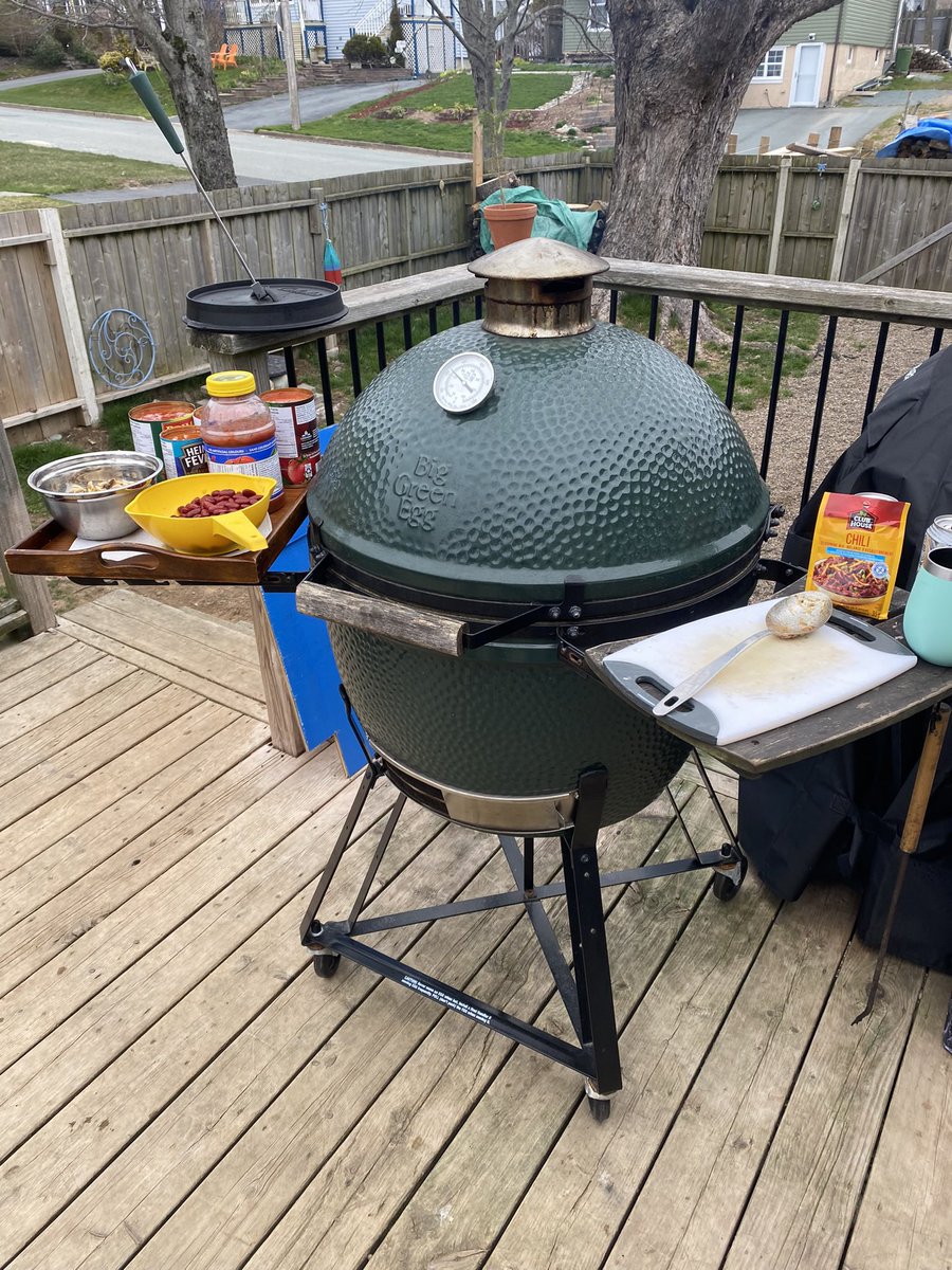 What’s cooking at your place #metafam ? $MMTLP 

Follow along for end results. 😋 

#BGE
#BigGreenEgg