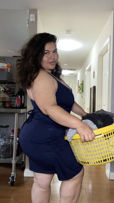 Help me with the laundry 🧺😈 https://t.co/TuyErCOaNM https://t.co/ZCsLer5AqC<a href="/tag/mvsales"class="tags"><span>#mvsales</span></a>