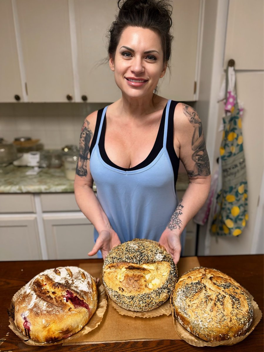 Spent the morning baking flavored Sourdough Breads! Raspberries and White Chocolate, Everything Bagel Seasoning with Cream Cheese! 
THE BEST!!! #sourdoughbread