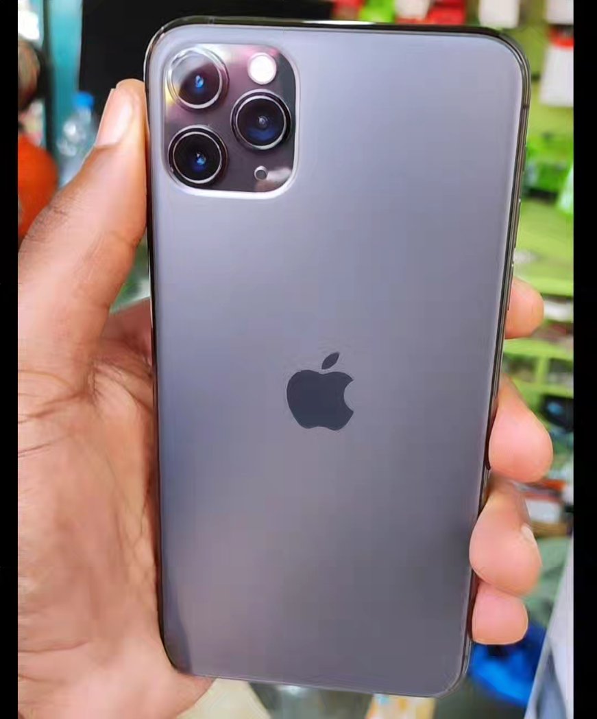 biotech_store's tweet photo. iPhone 11 Pro Max 64gb battery 85% - 210000 FCFA ( chargeur, pochette offert )
.
NB : troc possible ( s'il vous plaît 🙏🏾 ne pas nous contacter pour demander le prix)
📍Bafoussam Marché A Dubaï centre Bloc E boutique E 139
🔸️📞Numéro de contact: 696050073
.
.
#11promax https://t.co/Hz83avwJEu